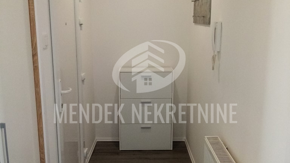 Wohnung, 46 m2, Vermietung, Varaždin - Banfica